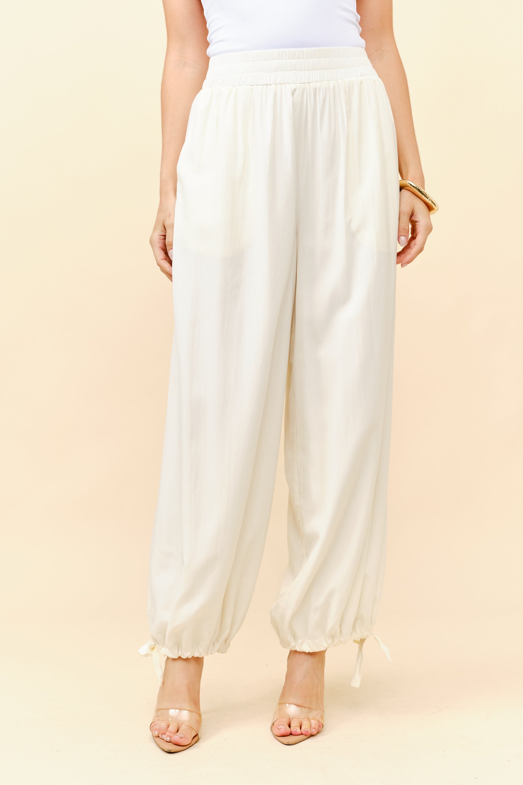 TCH0054- Harem Inspired Relaxed Fit Pants/ Pre-packed: S/M(4) – M/L(2) – 6pcs