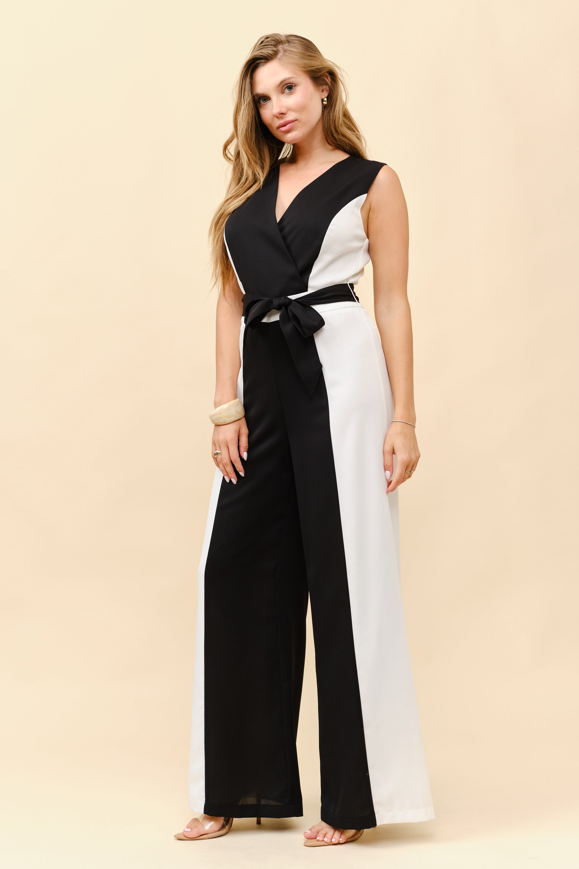 TCS24110- Color block wide leg jumpsuit/ Pre-packed: S(2) – M(2) – L(2) – 6pcs