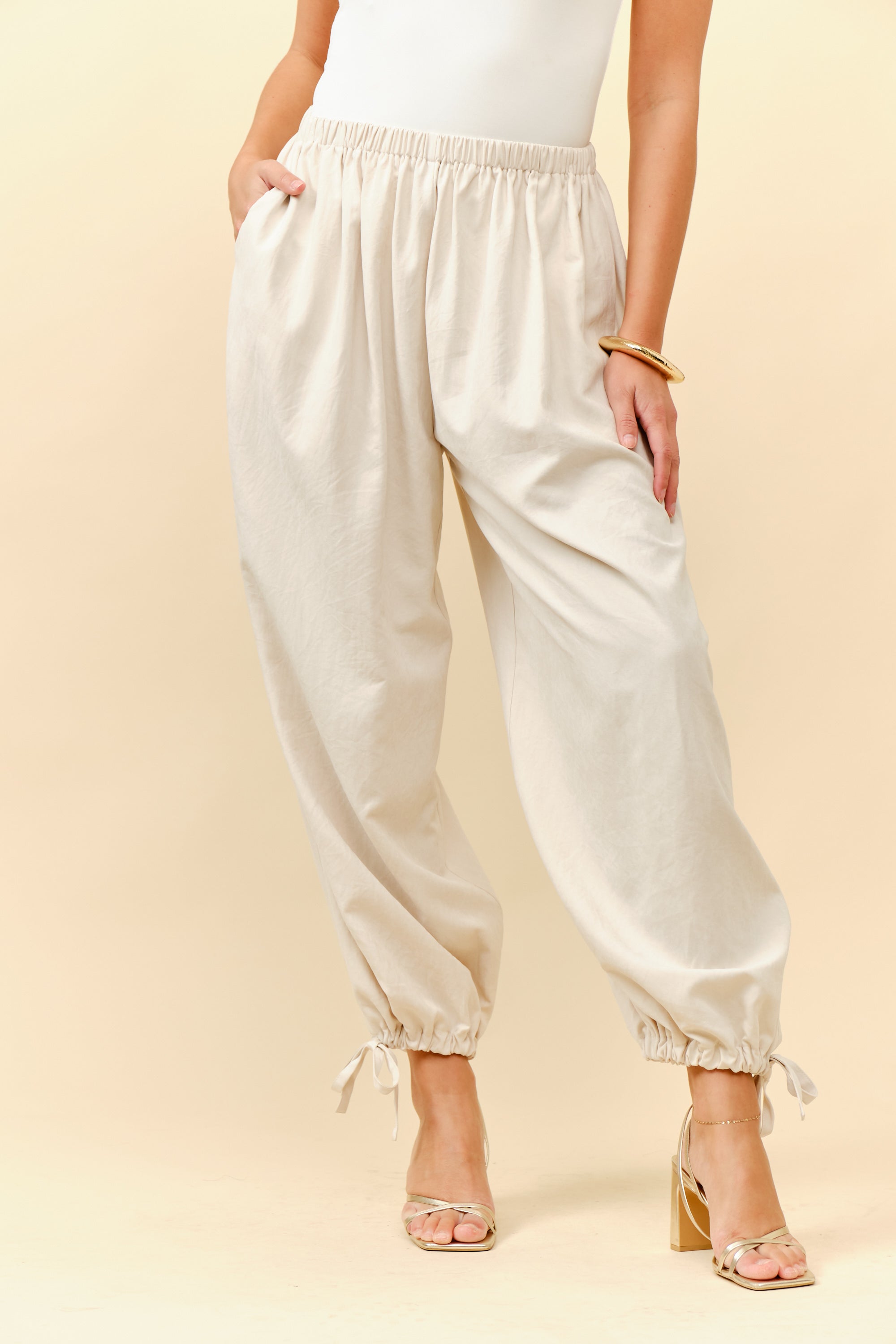 TCS2760- Faux Suede Harem Pants/ Pre-packed: S/M(4) – M/L(2) – 6pcs