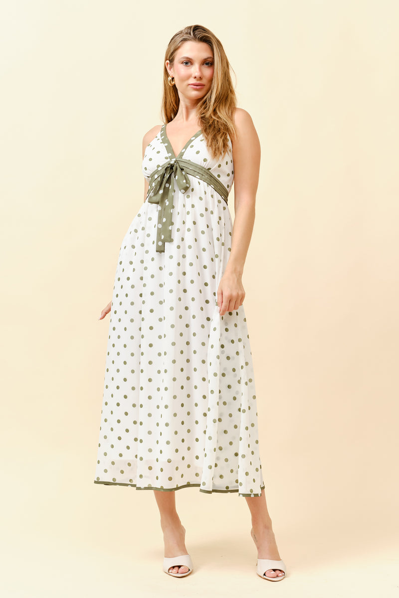 Retro-Chic Polka Dot Midi Dress