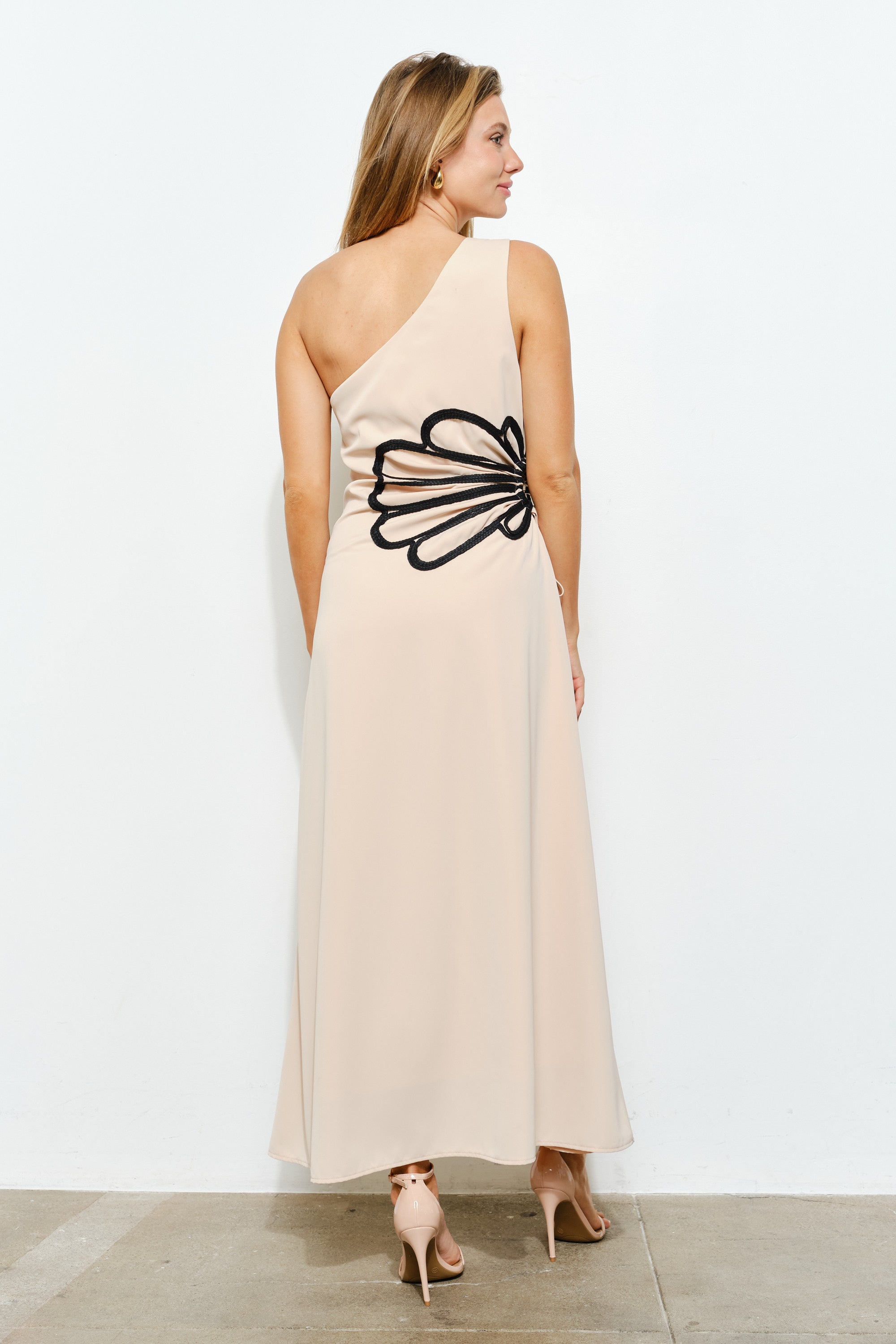 TCS2936 - One-Shoulder Maxi Dress with Floral Cut-Out Detail/ Pre-packed: S(2) – M(2) – L(2) – 6pcs